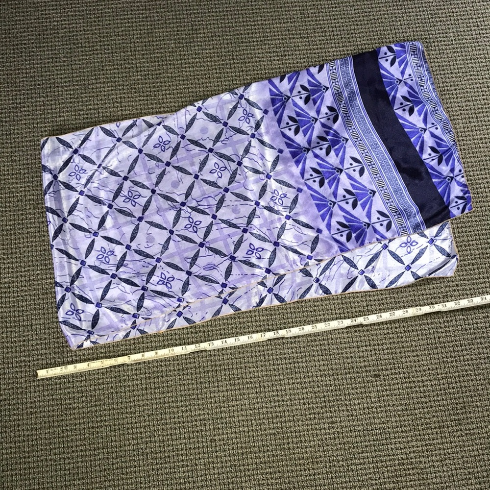 Light Purple Geometric Pattern Scarf